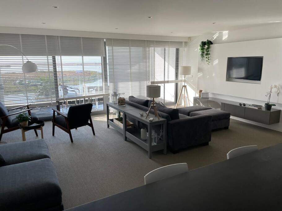 Fuzeta Stylish 1 Bedroom Apartment - Amazing Views Bagian luar foto