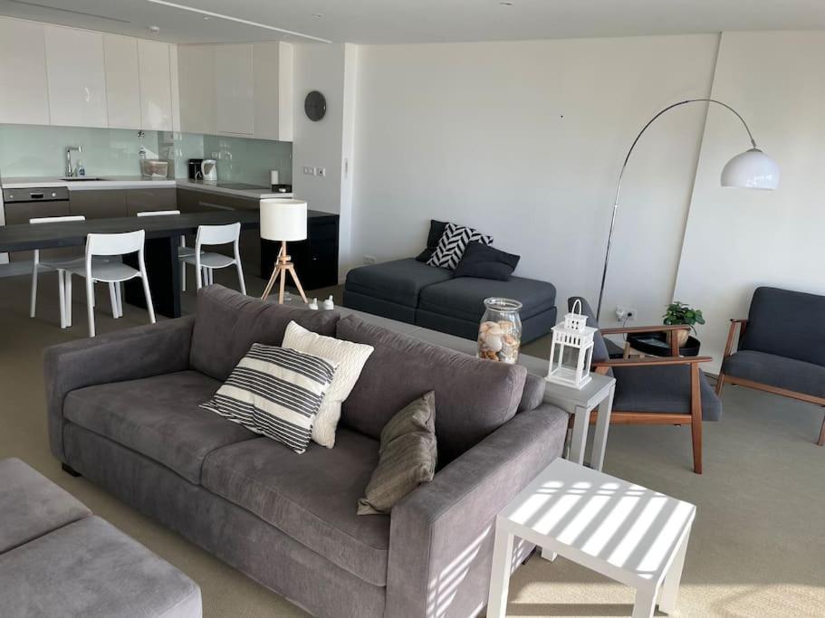 Fuzeta Stylish 1 Bedroom Apartment - Amazing Views Bagian luar foto