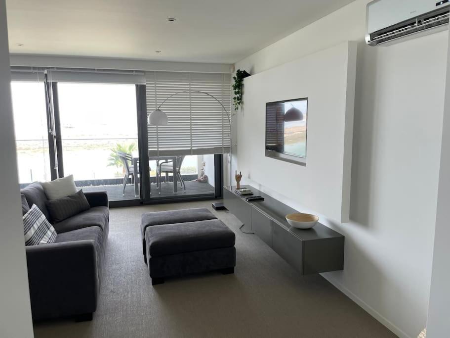 Fuzeta Stylish 1 Bedroom Apartment - Amazing Views Bagian luar foto